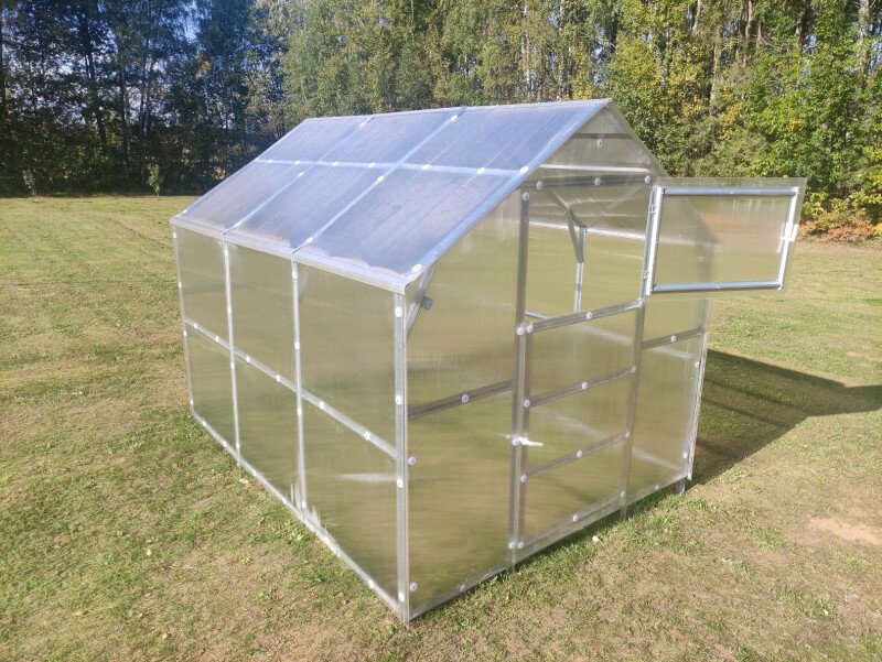 Serre La Maisonnette en polycarbonate, vue d'ensemble - MaSerreVerte