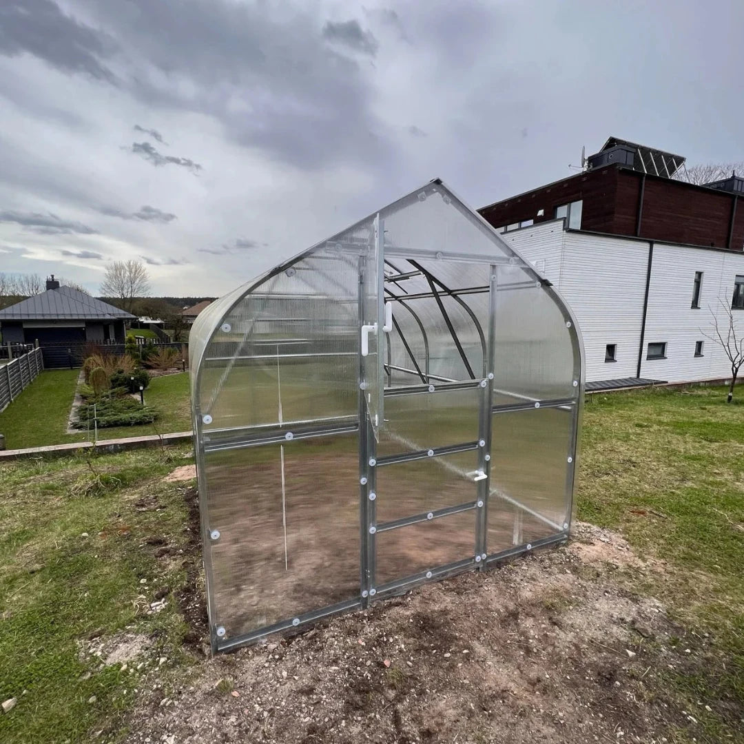 Serre La Moderne en polycarbonate, design contemporain - MaSerreVerte